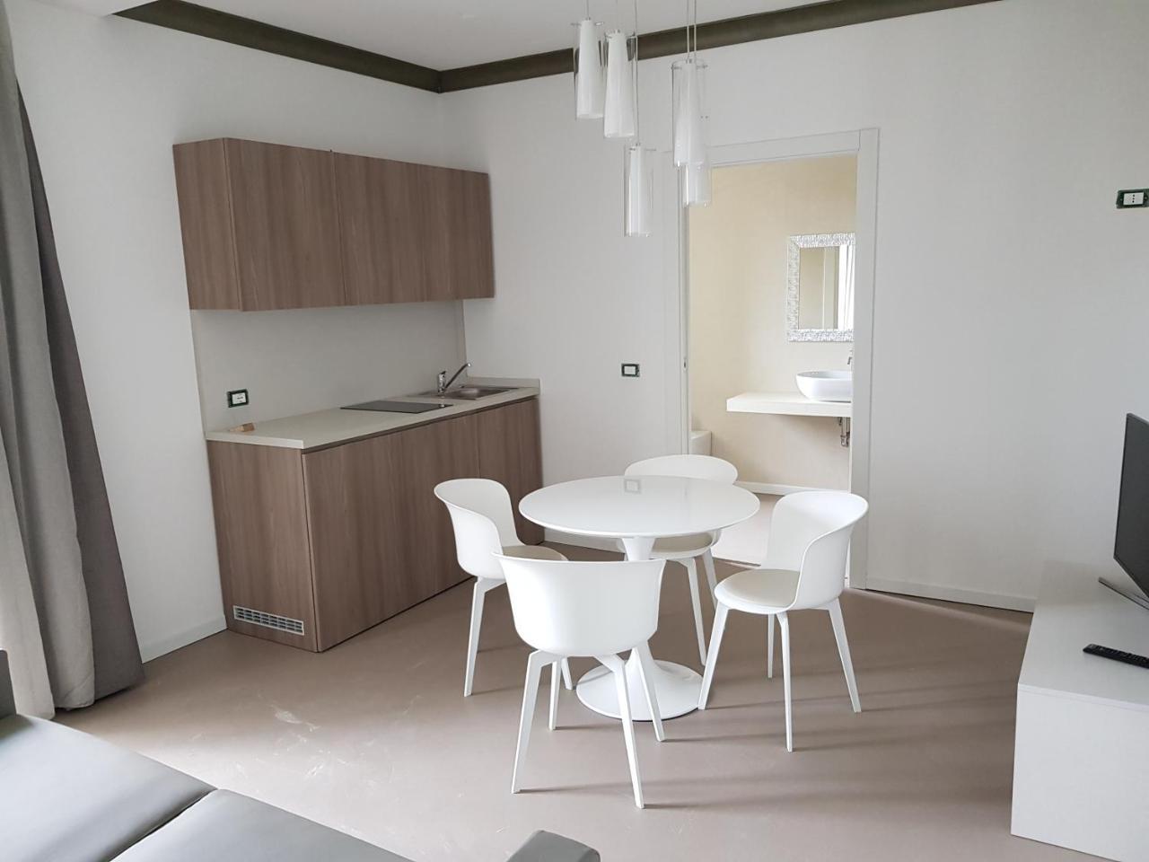 Residence Hotel Venus Suites Cervia Exterior foto