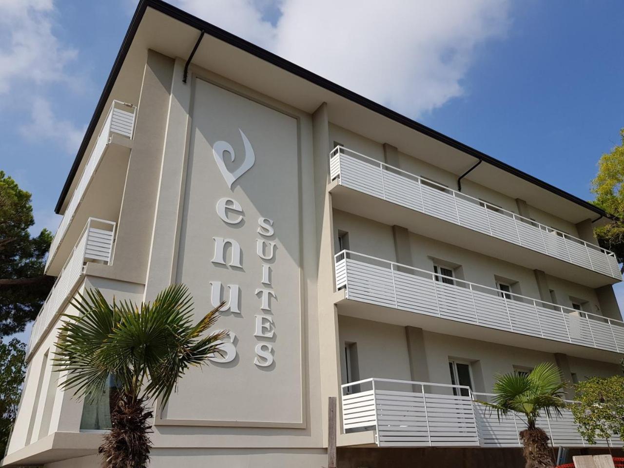 Residence Hotel Venus Suites Cervia Exterior foto